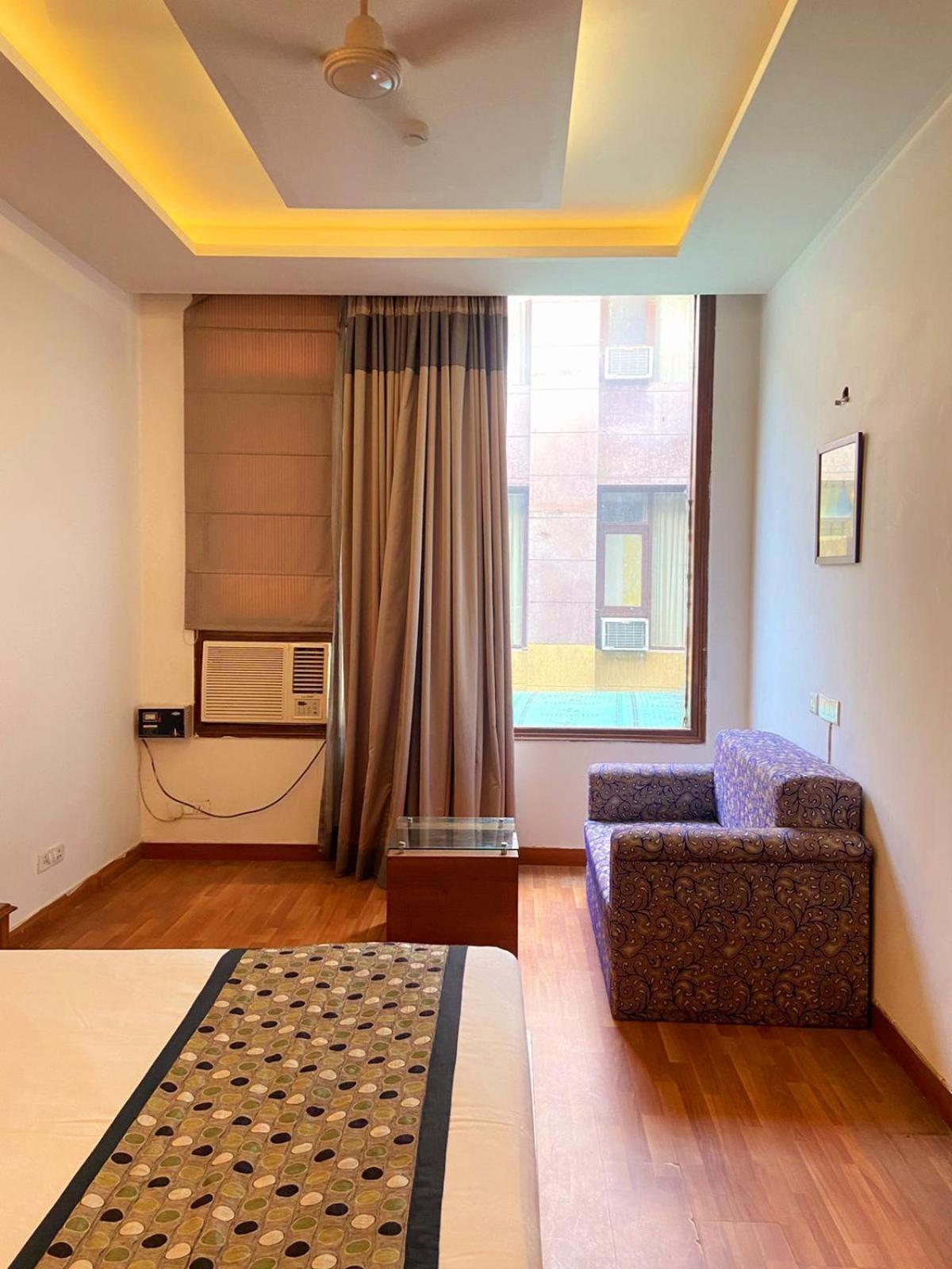 Modi Hotel & Resorts Pinjaur 外观 照片
