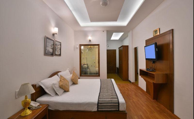Modi Hotel & Resorts Pinjaur 外观 照片